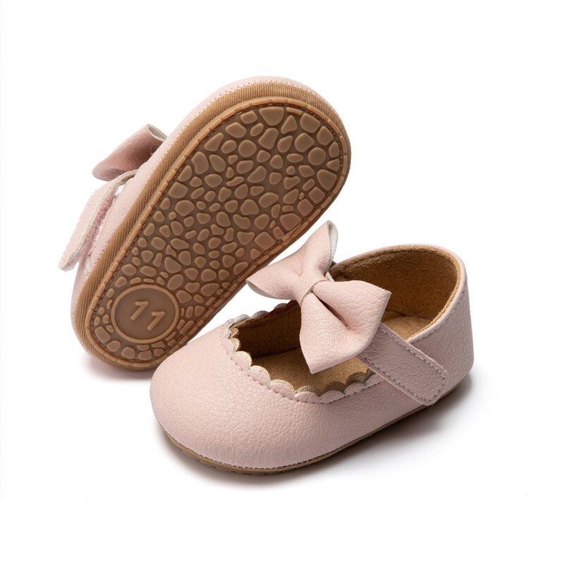 Classic Baby Girl Shoes: Newborn & Infant